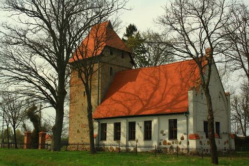The Church of Saints John the Baptist and Nicholas in Grabno – Zimowiska
