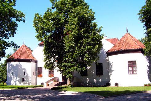 The White Mansion in Podzamcze
