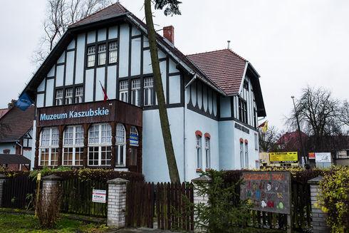 Budynek Muzeum Kaszubskiego im. Franciszka Tredera