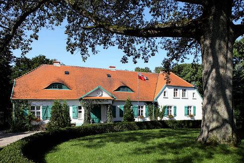 The Wybickis’ Manor in Sikorzyno