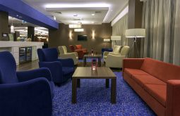 hampton by hilton 5