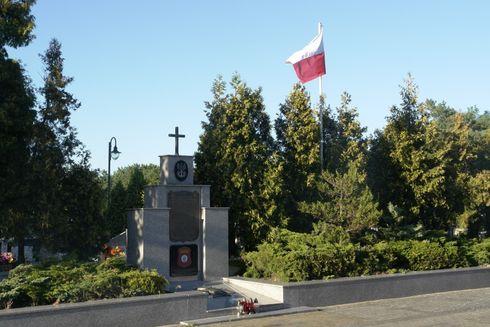 Mogiła obrońców Helu