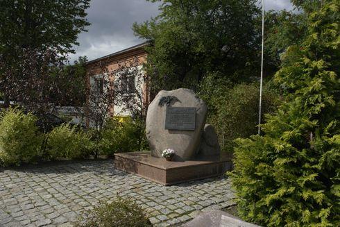 Pomnik Pamięci Polskich Lotników