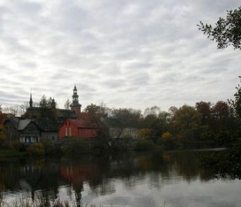 Punkt widokowy – stok wzgórza na wschodnim brzegu Jeziora Klasztornego Małego